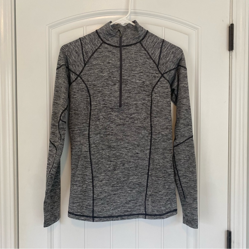Reebok Women’s Heathered Gray Long Sleeve Half Zip Athletic Top Size Medium